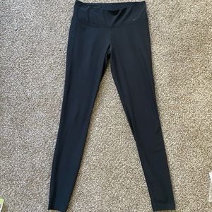 Nike Dri-Fit Black Leggings Size Small